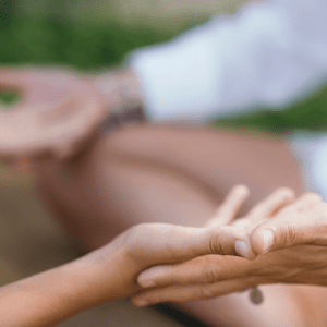 Thetahealing Mujer Holística Diosa Espiritualidad Circulo de Mujeres Empoderamiento Femenino Lorena González Terapia y Empoderamiento Menstrual niña interior